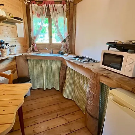 Bed and Breakfast Le Nid Dans Les Bruyères à Fère-en-Tardenois Extérieur photo